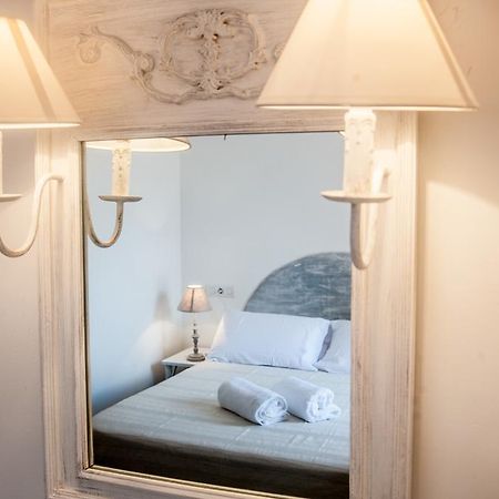 Hostal Bon Sol Sant Ferran de Ses Roques Ruang foto