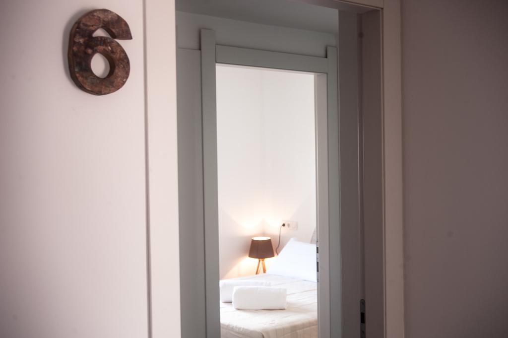 Hostal Bon Sol Sant Ferran de Ses Roques Bagian luar foto